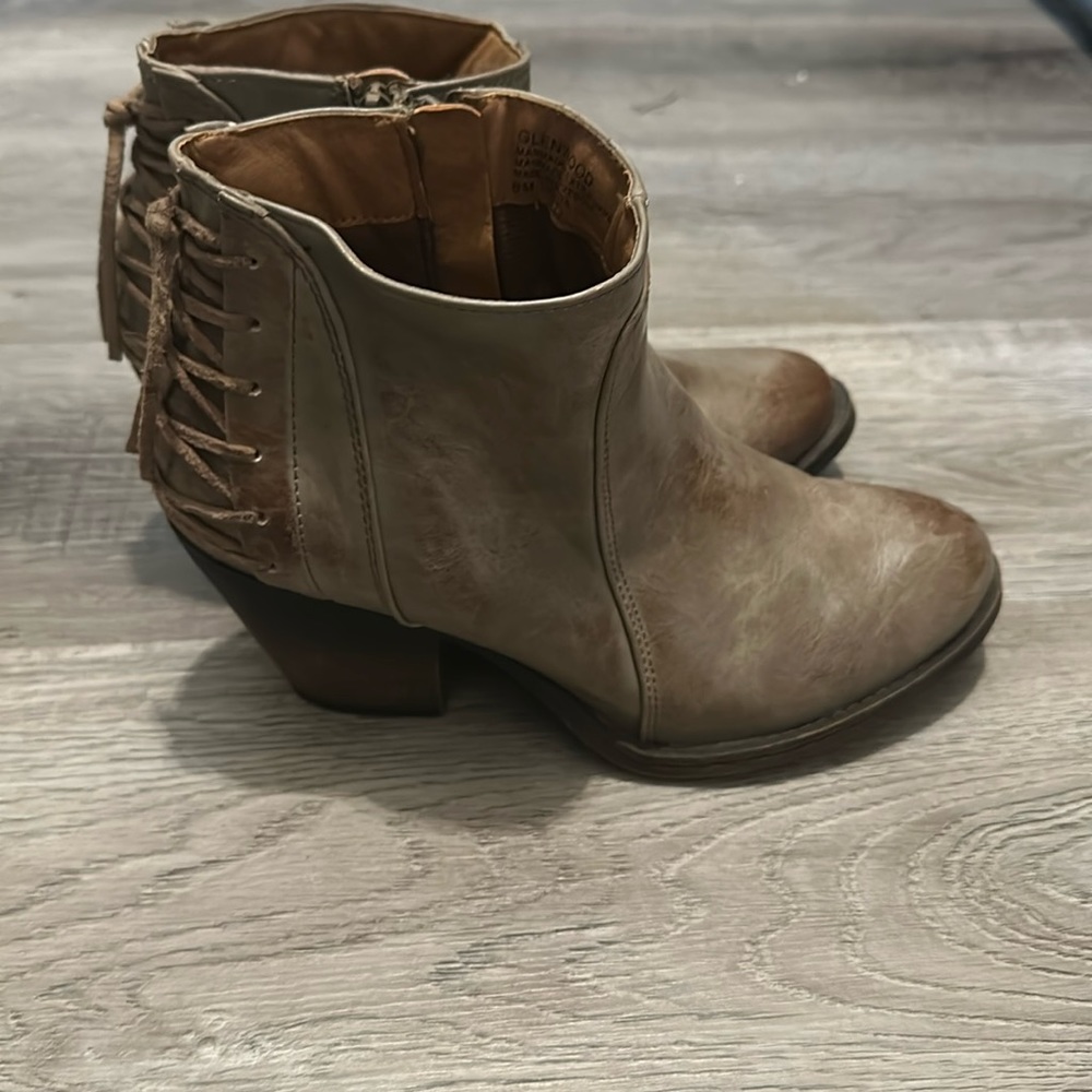 Now or never booties size 8 glenwoods, like new. Worn once